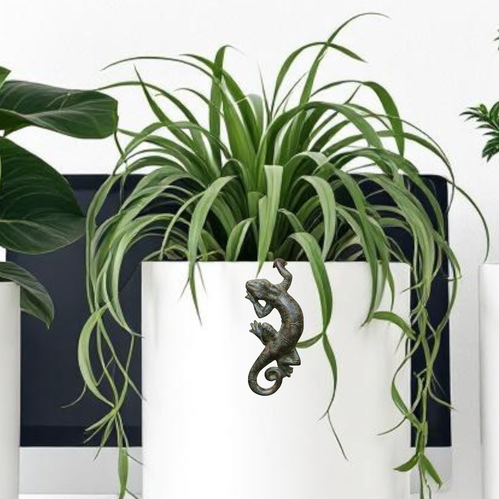 Gecko Pot Hanger